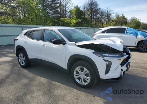 2025 Chevrolet Trax Ls from USA, damaged, VIN KL77LFEP0SC001629